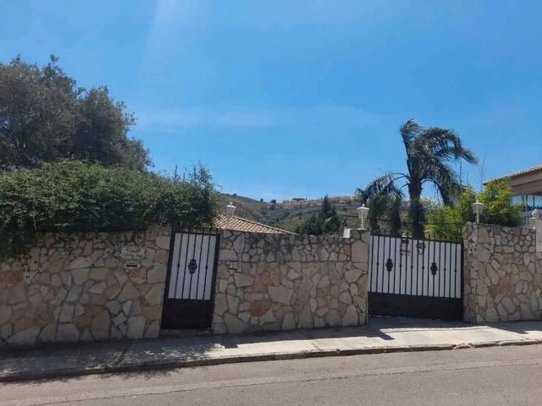Terreno en venta en Chiva, Valencia photo 5
