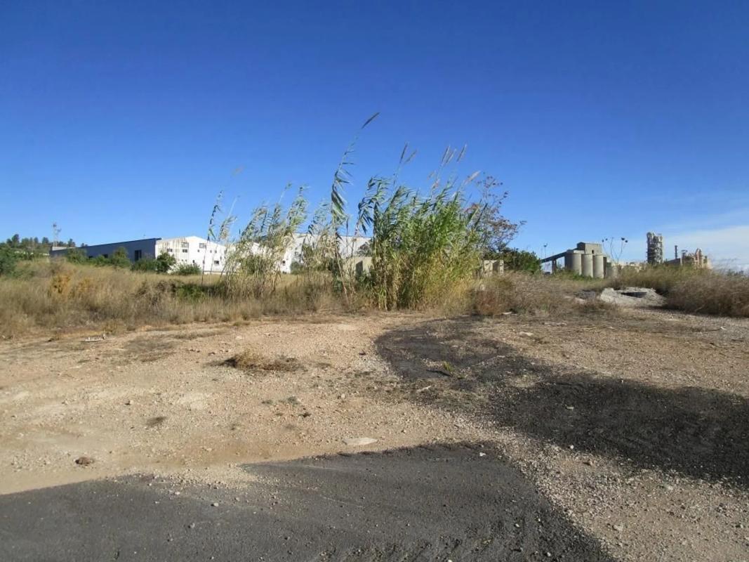 Terreno en venta en Buñol, Valencia photo 4