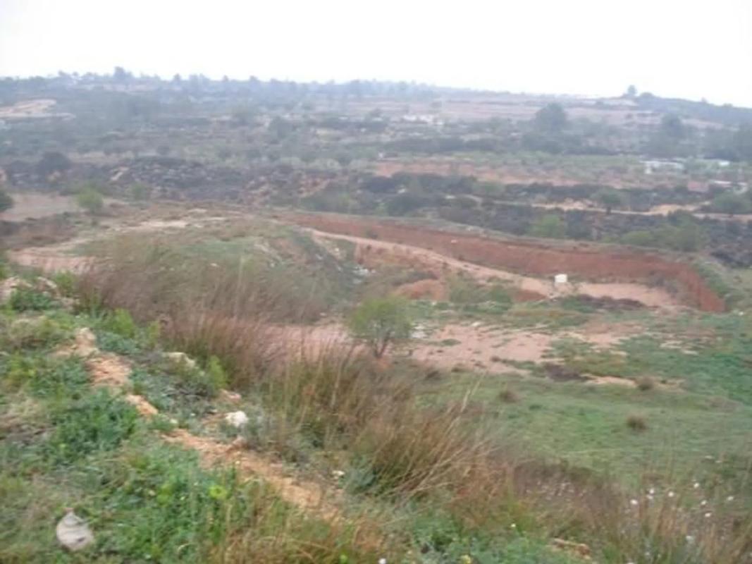 Terreno en venta en Chiva, Valencia photo 2