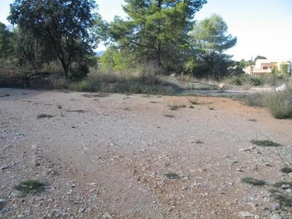 Terreno en calle Llanorel thumbnail 1