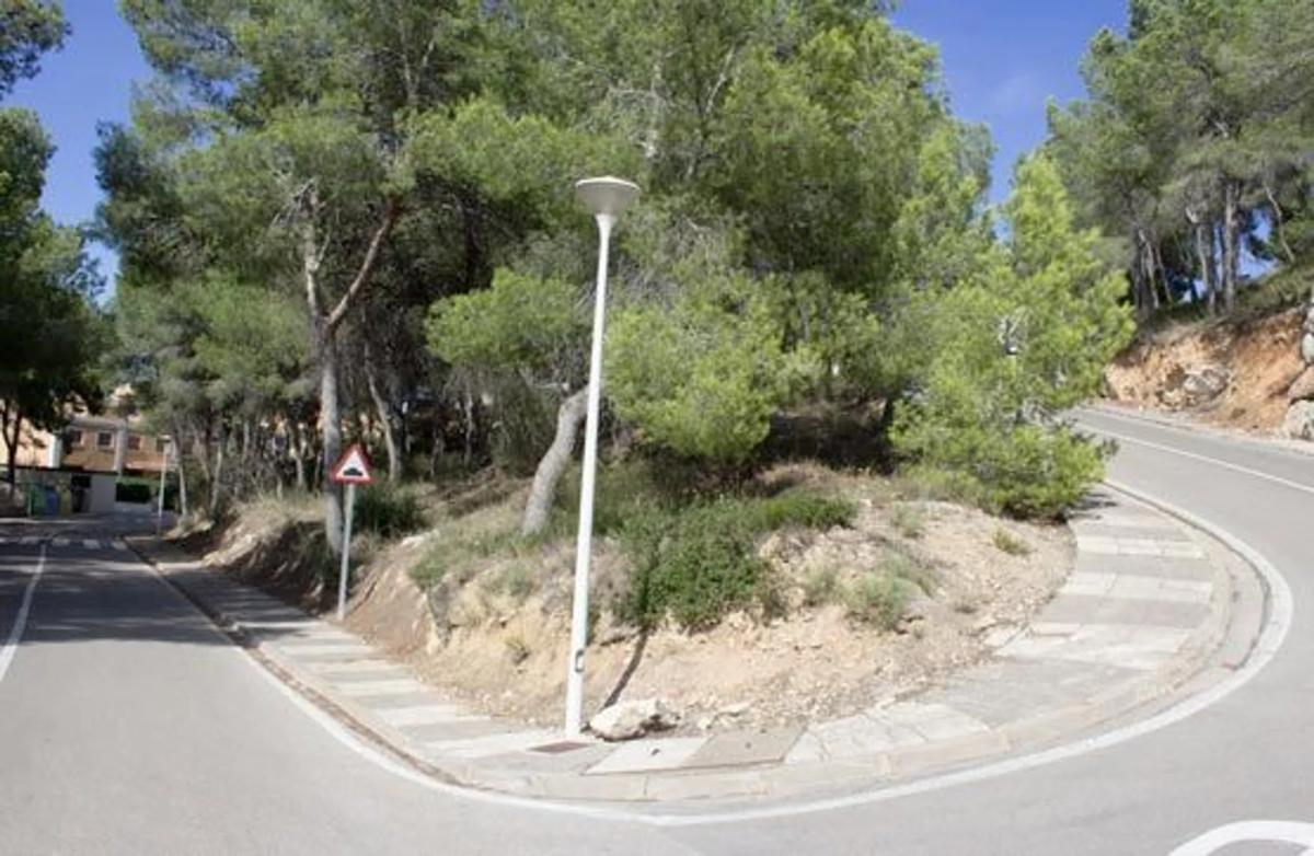 Terreno en venta en Chiva, Valencia photo 3