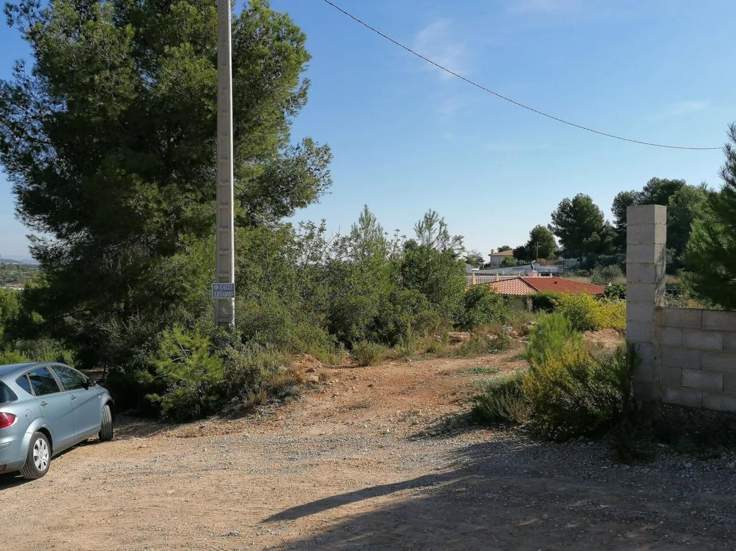 Terreno en venta en Godelleta, Valencia photo 2