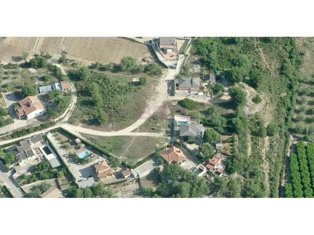 Terreno en venta en Godelleta, Valencia photo 1