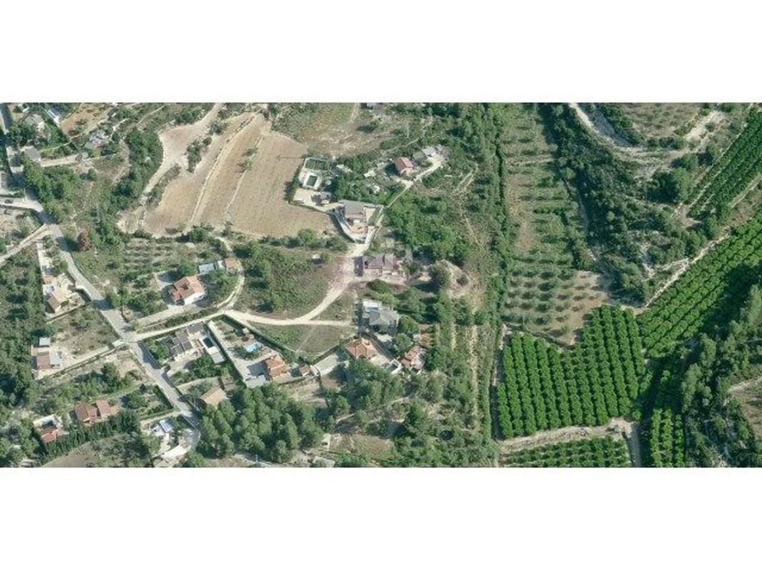 Terreno en venta en Godelleta, Valencia photo 2