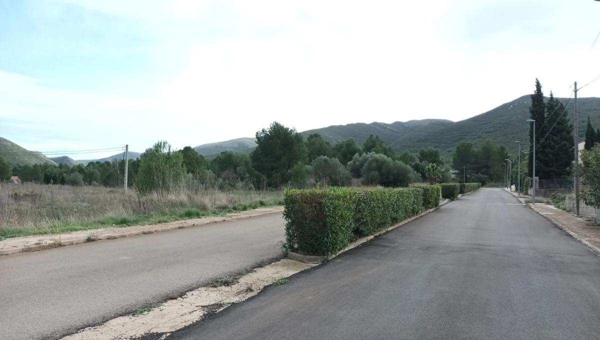 Terreno en venta en Macastre, Valencia photo 2