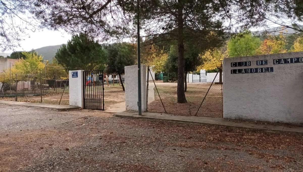 Terreno en venta en Macastre, Valencia photo 3