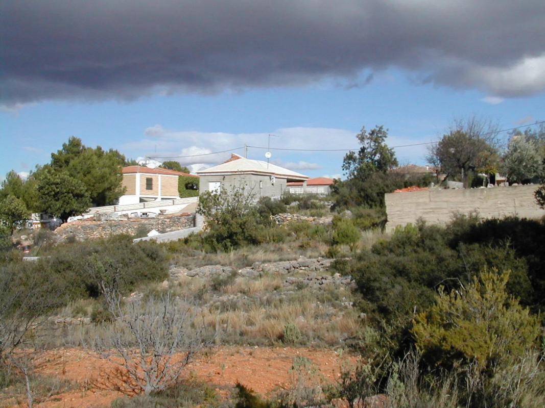 Terreno en venta en Chiva, Valencia photo 2