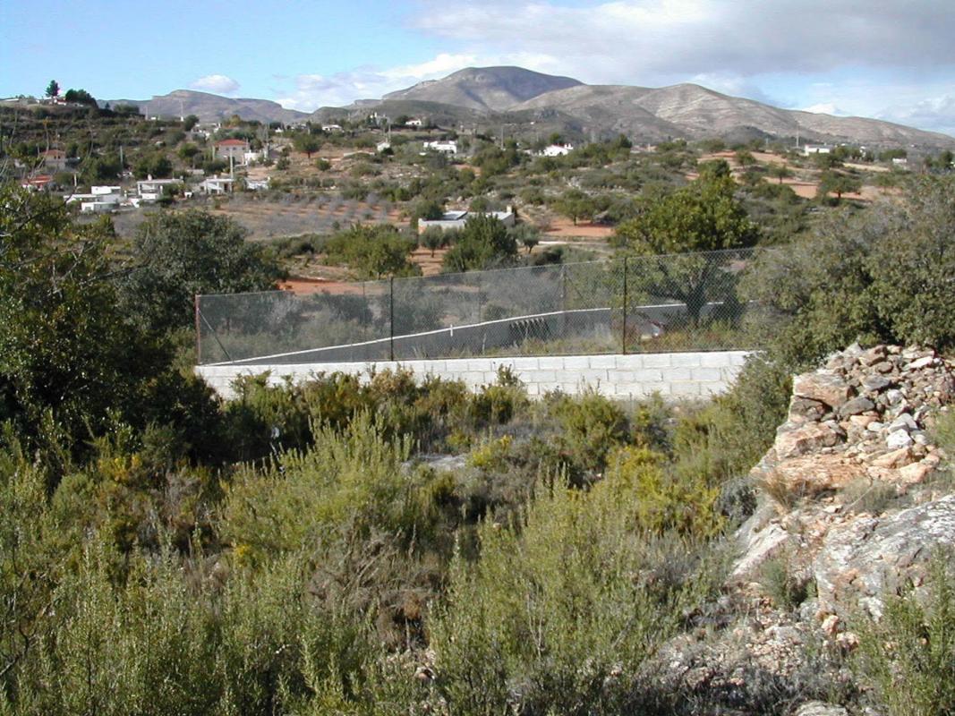 Terreno en venta en Chiva, Valencia photo 3