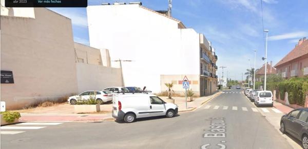 Terreno en calle de Luis Vives, 21 photo 3