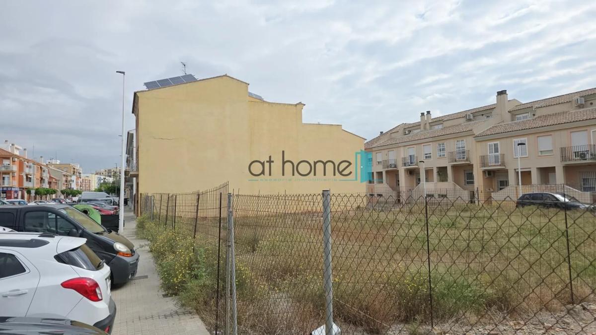 Terreno en venta en Puçol, Valencia photo 2