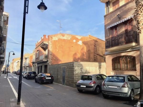 Terreno en calle Major photo 2