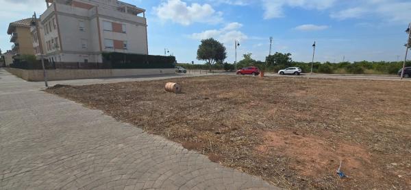 Terreno en avenida de la Senyera, 28 thumbnail 1