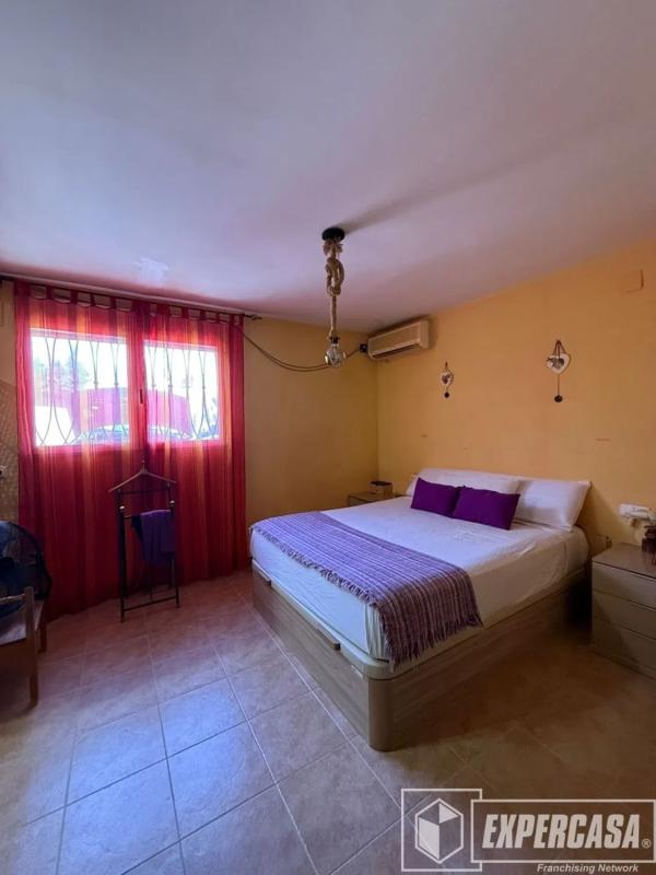 Land for sale in Paterna, Valencia photo 2