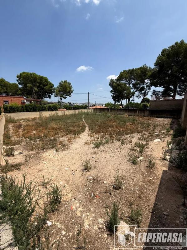 Land for sale in Paterna, Valencia photo 3