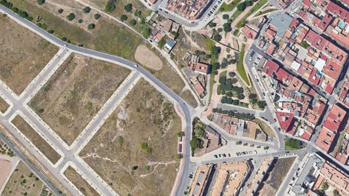 Terreno en venta en Paterna, Valencia photo 3