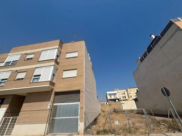 Terreno en Meliana photo 1
