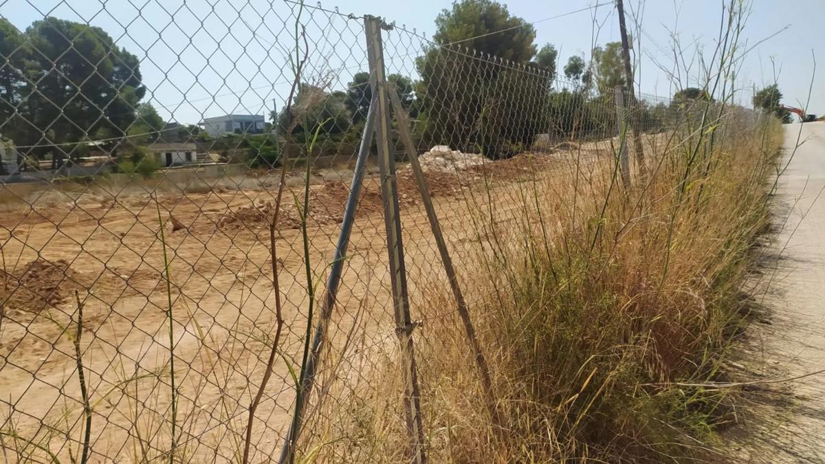 Terreno en venta en Godella, Valencia photo 1