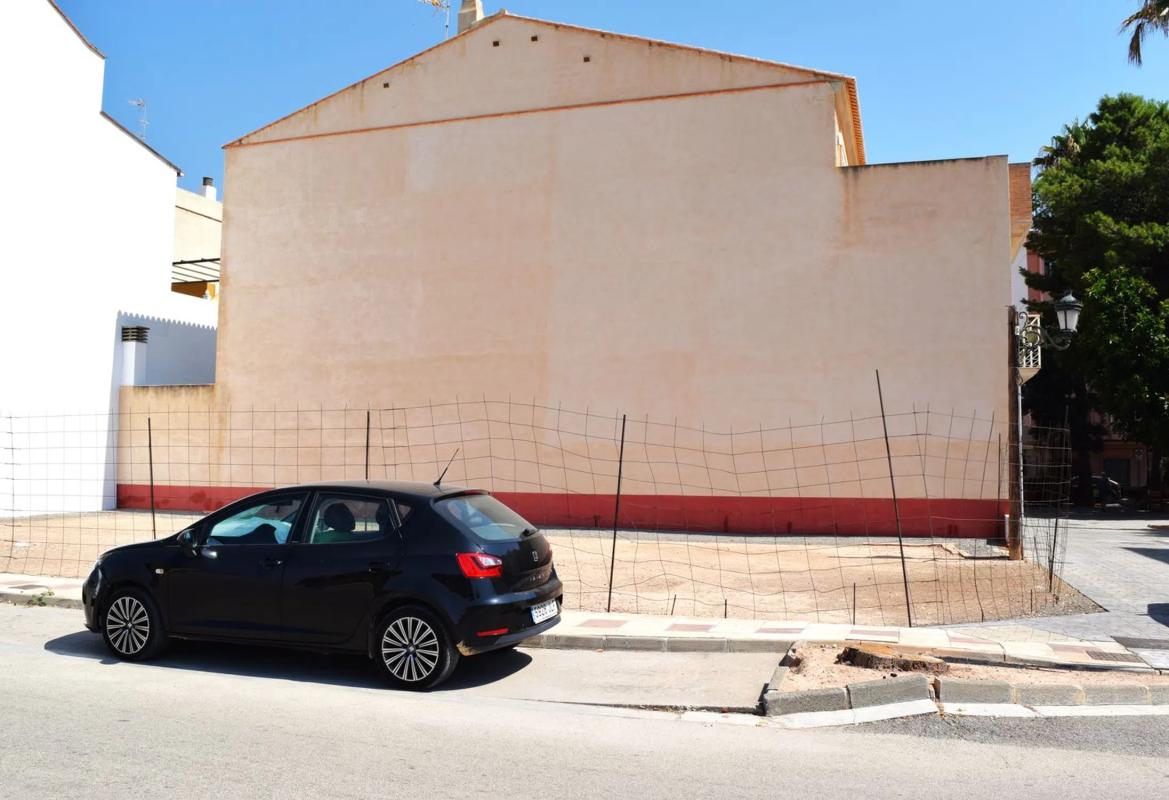 Terreno en venta en Albuixech, Valencia photo 4