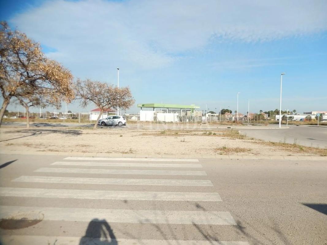 Terreno en venta en Puçol, Valencia photo 4