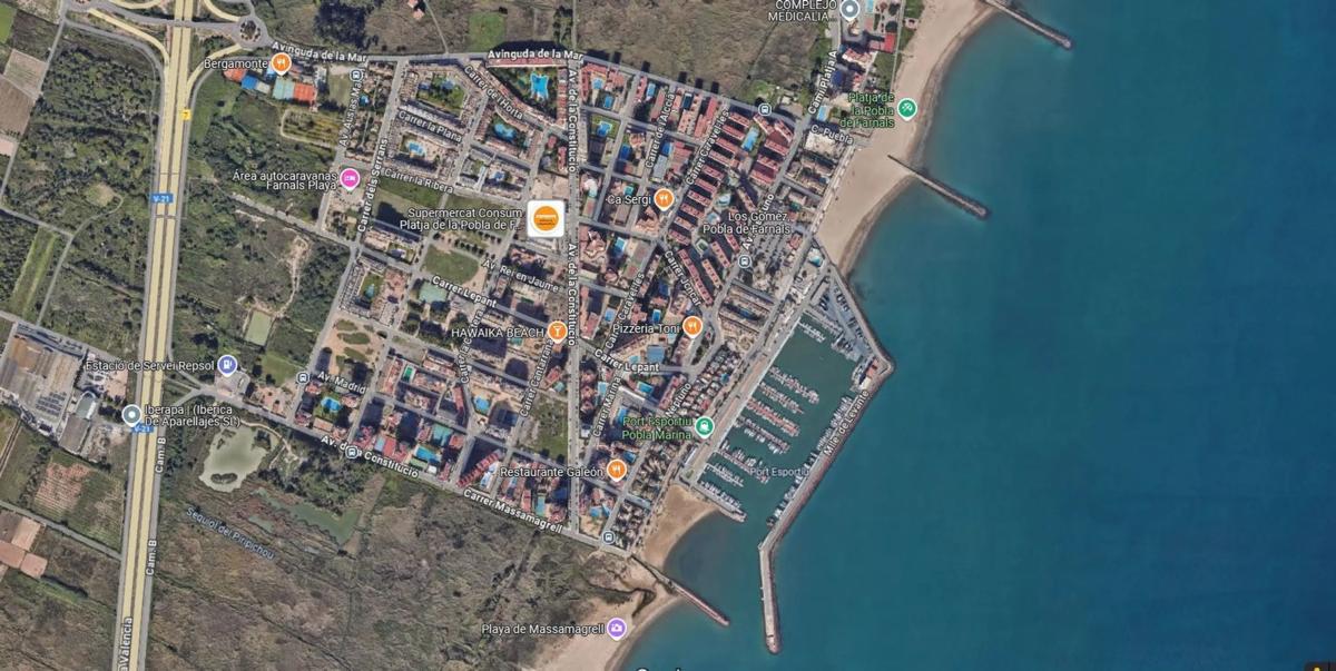 Terreno en venta en Playa de Farnals, Valencia photo 3