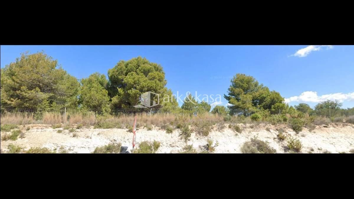 Terreno en venta en Paterna, Valencia photo 3