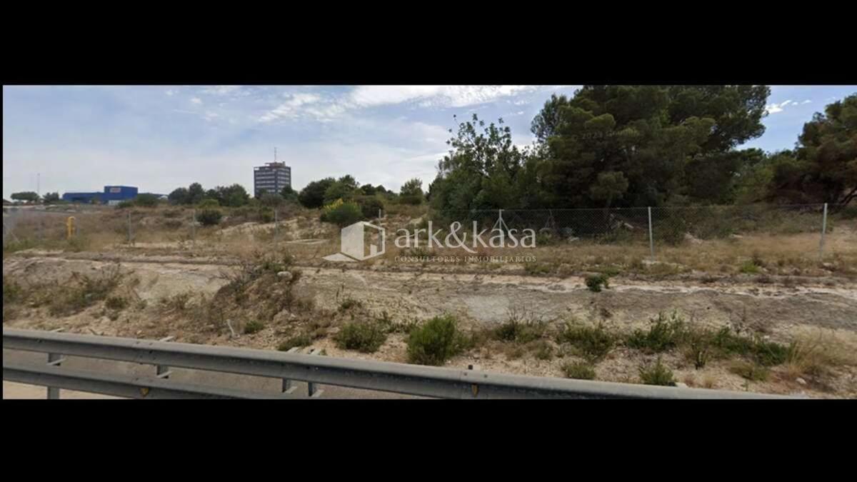 Terreno en venta en Paterna, Valencia photo 5