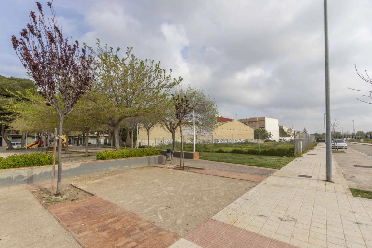 Terreno en venta en Albalat Dels Sorells, Valencia photo 1