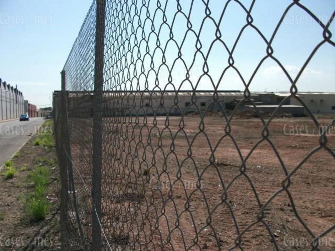 Terreno en venta en Moncada, Valencia photo 2