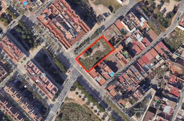 Terreno en avenida de Serra, 46 photo 1