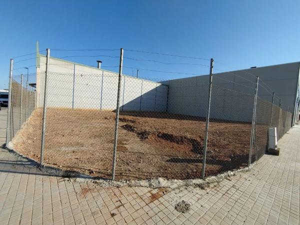 Terreno en calle Joanot Martorell, 24 photo 1