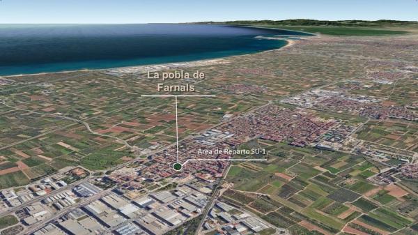 Terreno en calle Jacinto Benavente photo 4