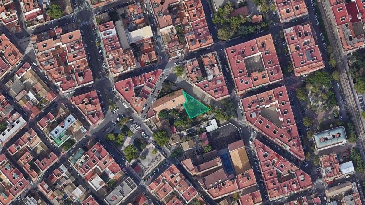 Terreno en venta en Burjassot, Valencia photo 2
