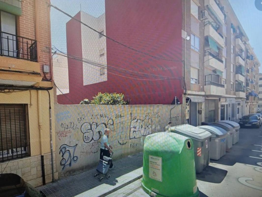 Terreno en venta en Burjassot, Valencia photo 2