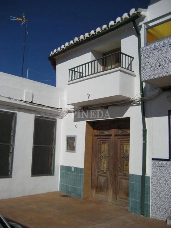 Terreno en venta en Puig, Valencia photo 1