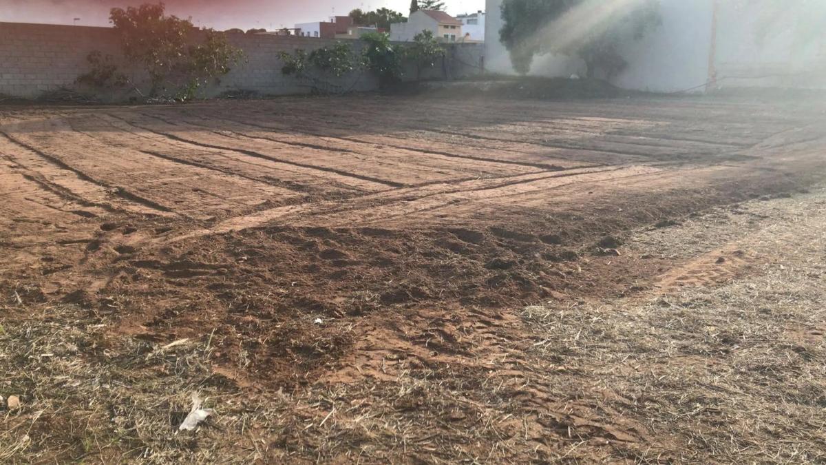 Участок земли на продажу в Монкада, Валенсия photo 1
