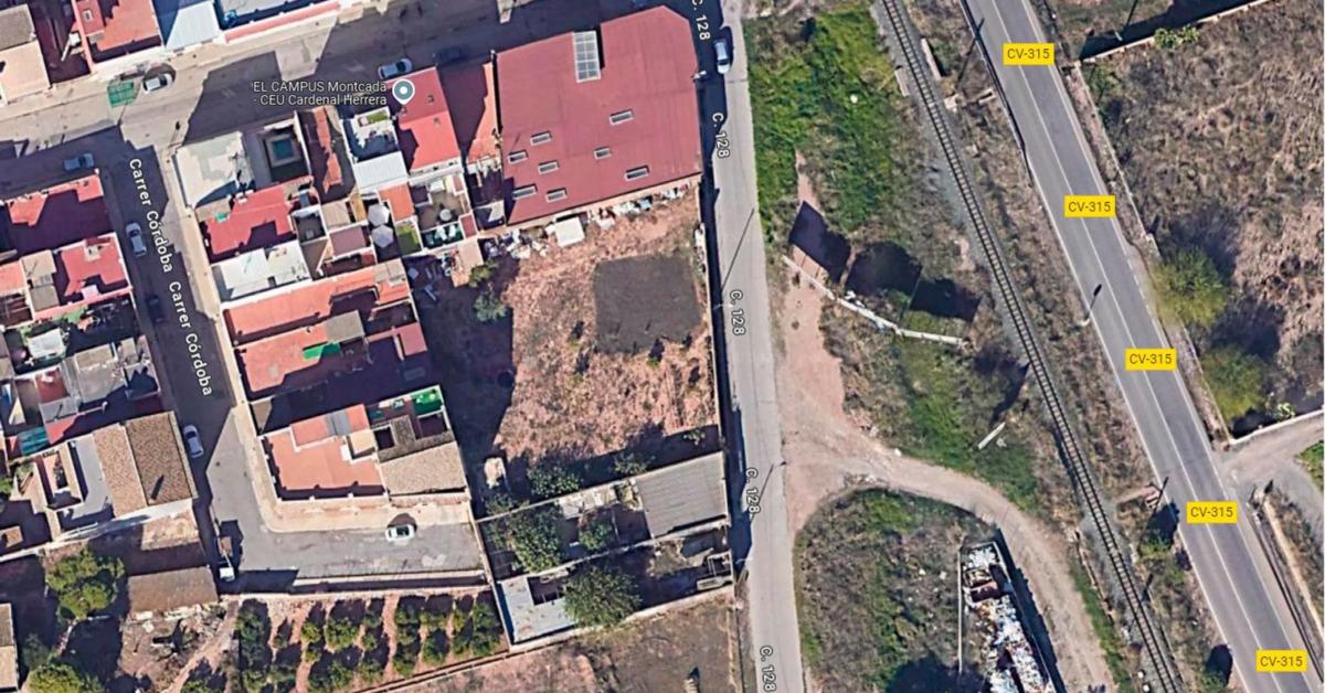 Участок земли на продажу в Монкада, Валенсия photo 2