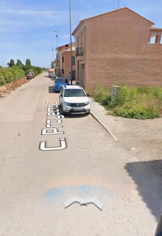 Terreno en calle Séquia de la Garrofera thumbnail 1