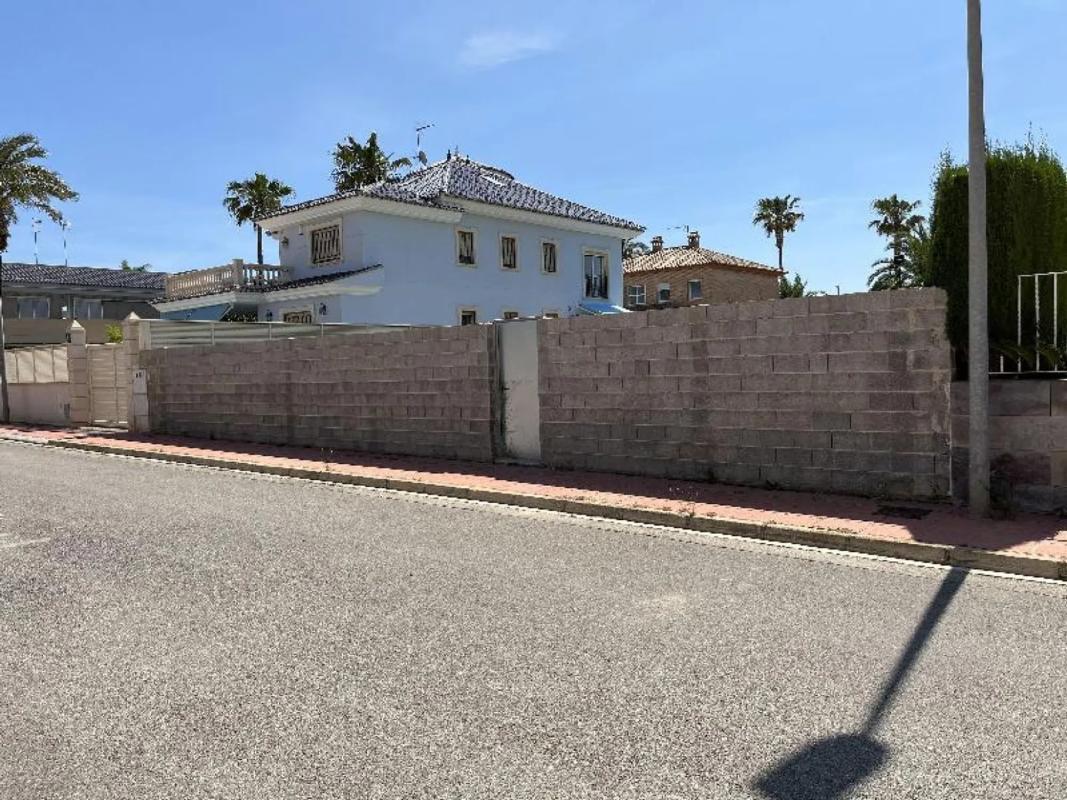 Terreno en venta en Rafelbunyol, Valencia photo 5