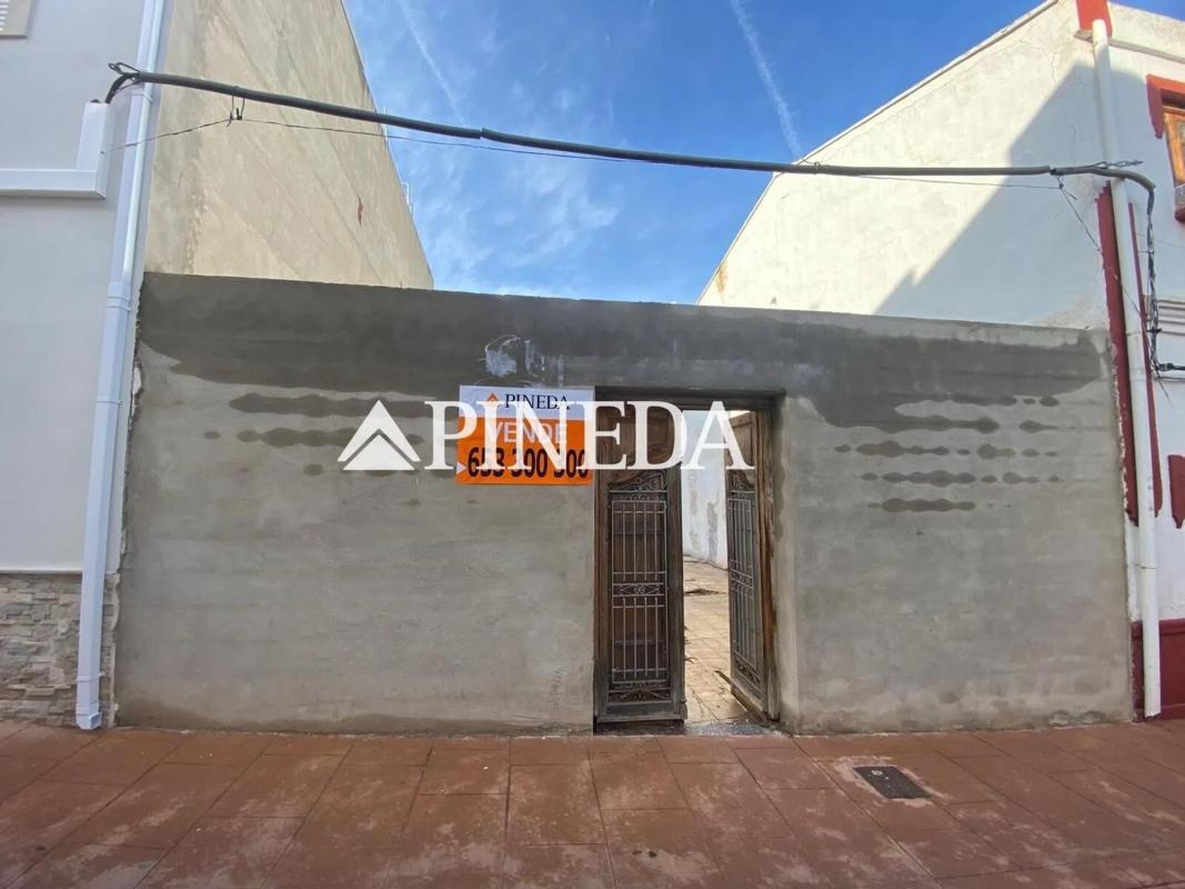Terreno en venta en Puig, Valencia photo 3