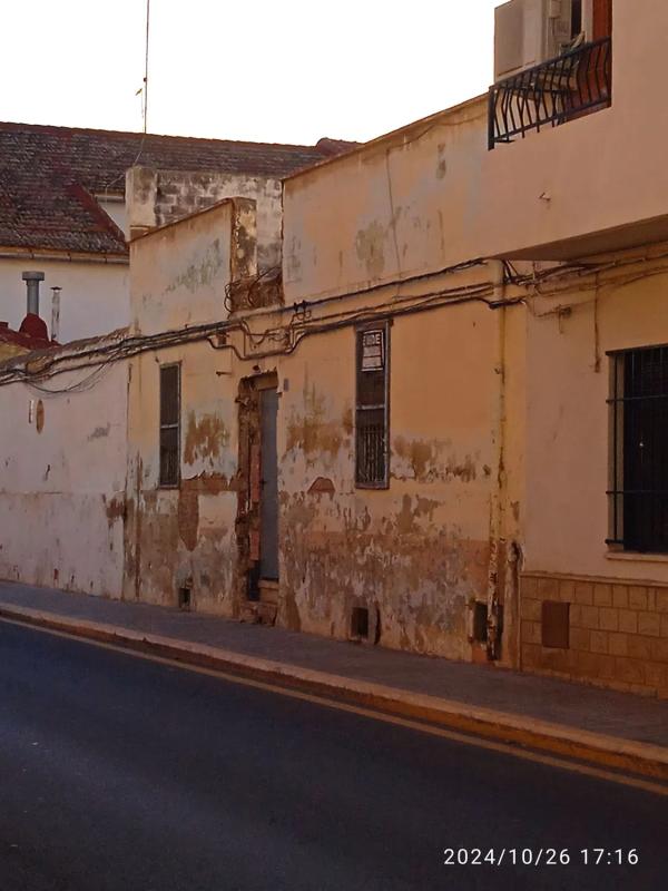 Terreno en venta en Paterna, Valencia photo 2