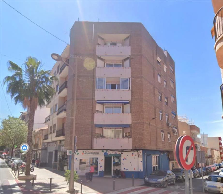 Terreno en venta en Burjassot, Valencia photo 1