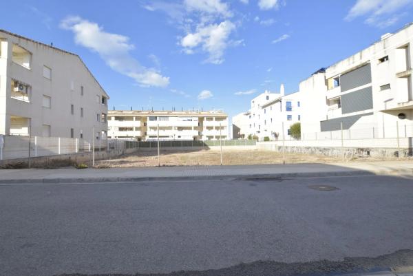 Terreno en calle Timo photo 1