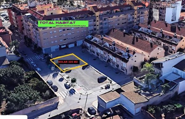 Terreno en calle Corts Valencianes, 13 thumbnail 1