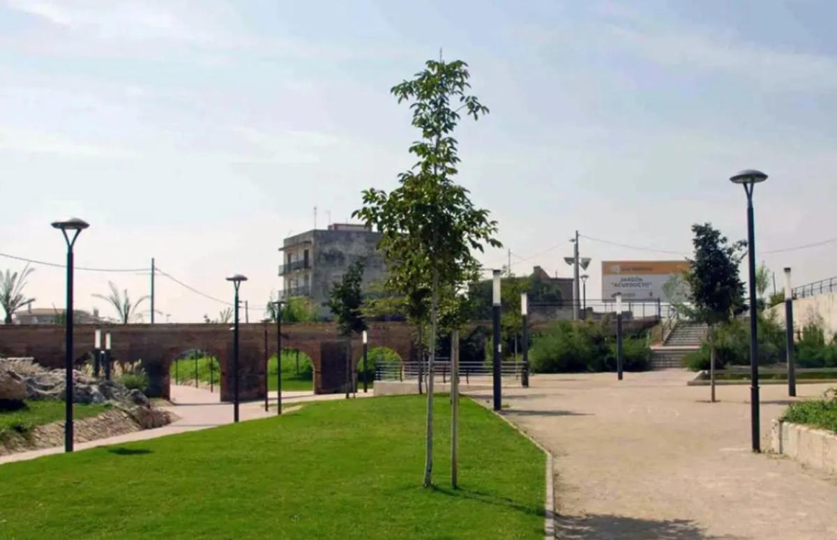 Terreno en venta en Paterna, Valencia photo 2