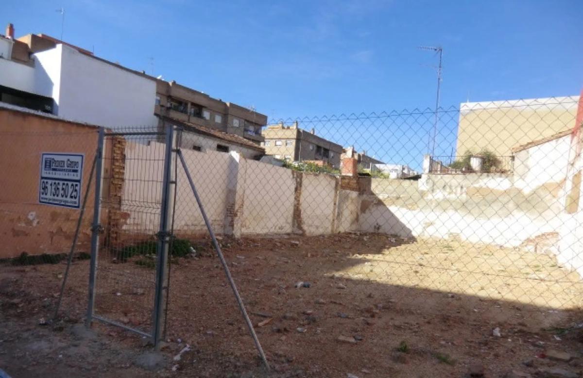Terreno en venta en Paterna, Valencia photo 3