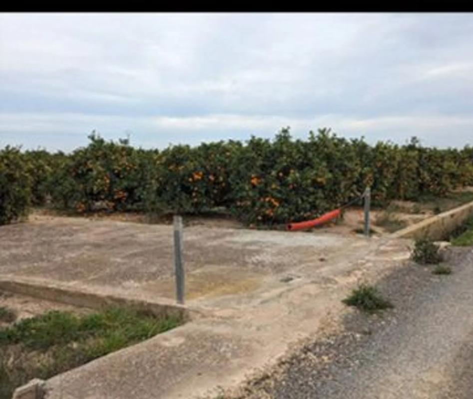 Terreno en venta en Albalat Dels Sorells, Valencia photo 2