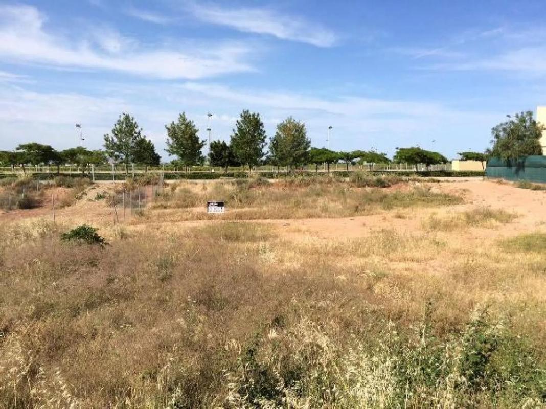 Terreno en venta en Puig, Valencia photo 1
