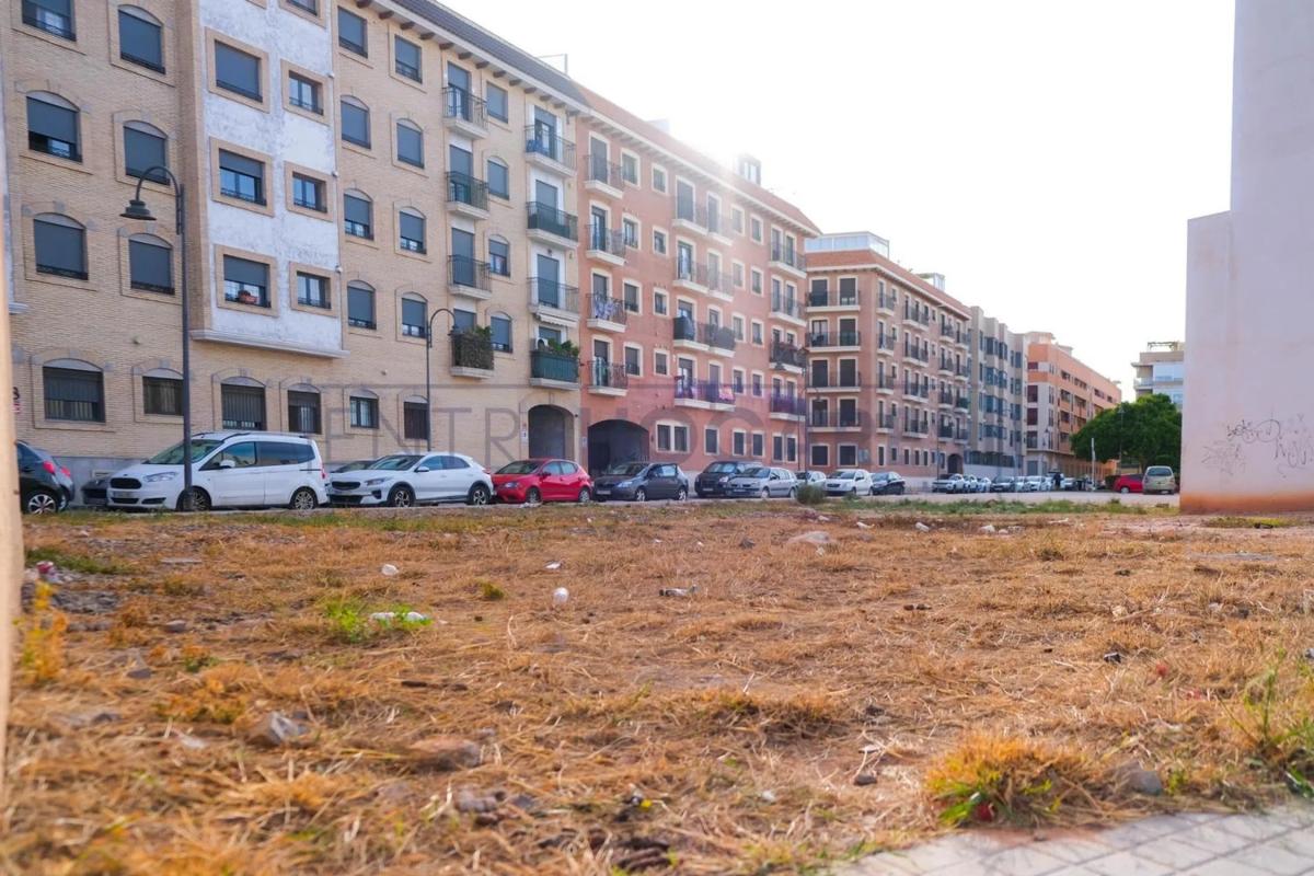 Land for sale in Meliana, Valencia photo 2