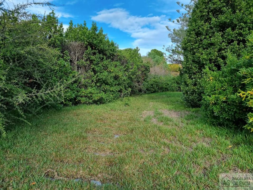 Terreno en venta en Paterna, Valencia photo 1