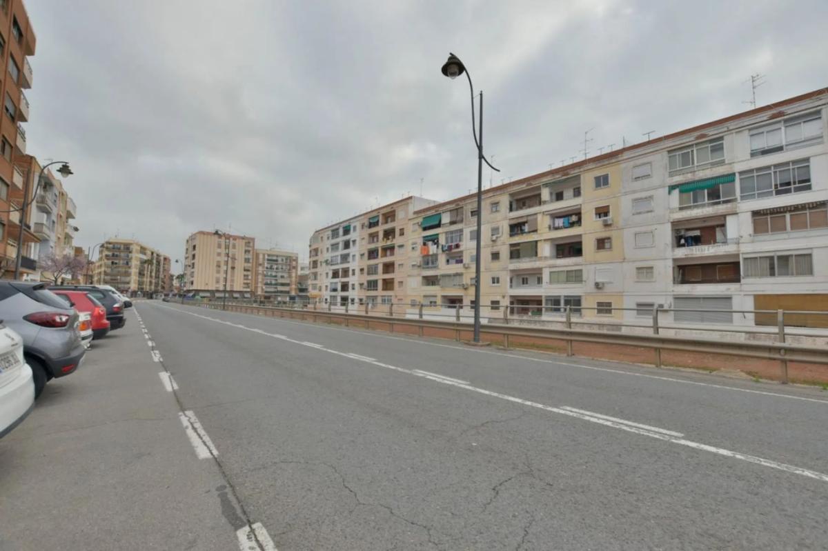 Terreno en venta en Puçol, Valencia photo 2